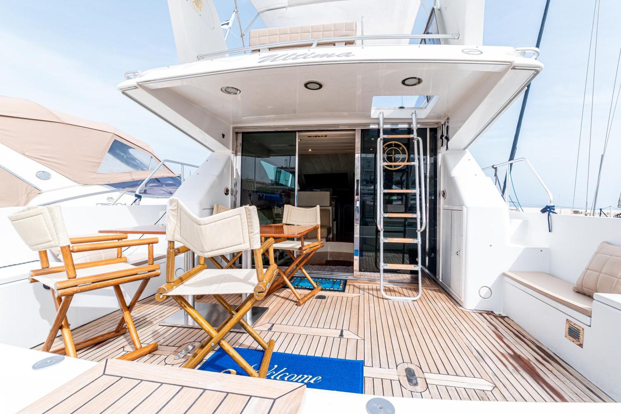 "Ultima" Love Boat Bari Eksteriør billede